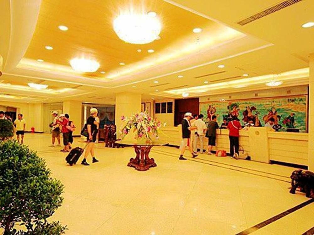 Jingangwan Hotel Yantai Zewnętrze zdjęcie